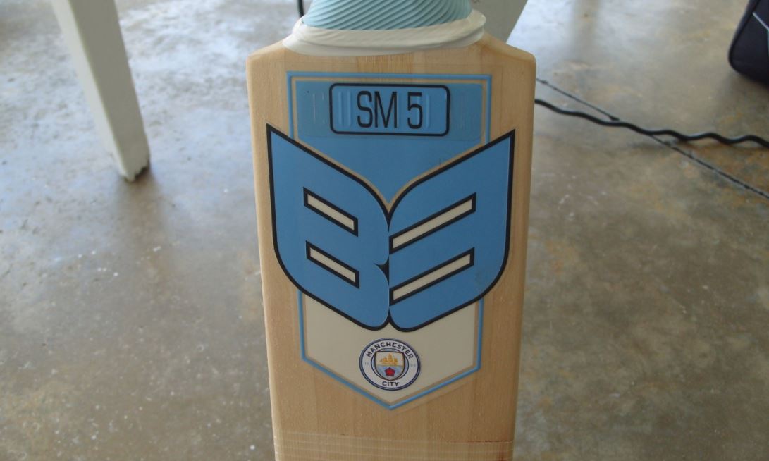 outlaws cricket